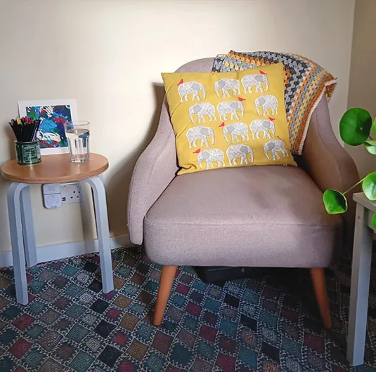 Lucy Sumerscales in a counselling session